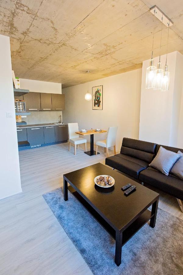 Exclusive penzion Viva Residence Mladá Boleslav Esterno foto