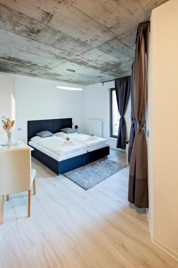 Exclusive penzion Viva Residence Mladá Boleslav Esterno foto